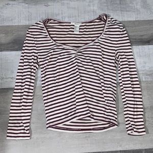 red and white stripe top